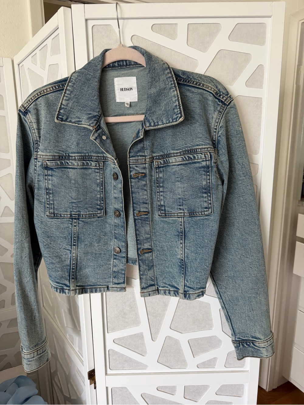 Hudson Matador Cropped Denim Jacket 
 x Small Finished Hem Stretch
Jean Trucker